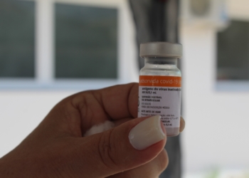 Atualmente, Brasil tem apenas duas vacinas disponíveis, Coronavac (foto) e Oxford-AstraZeneca 
Foto: Lilian Moraes