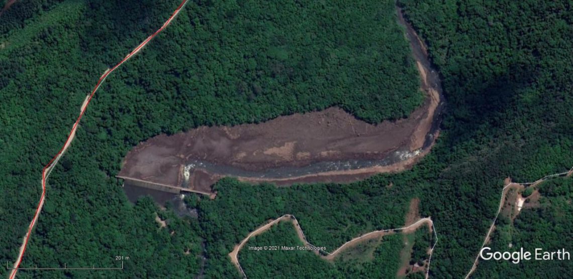 Vista aérea da barragem após esvaziamento do reservatório. Foto: Prefeitura de Canela