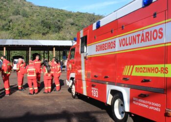 Atualmente, equipe é formada por sete bombeiros voluntários e cinco efetivados 
(Foto: Arquivo Jornal Repercussão)