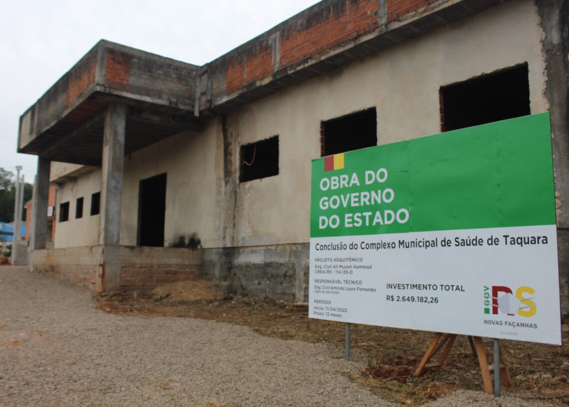 Acolhidos pelos serviços assistenciais trabalham nas obras do Complexo Municipal de Saúde . 
Foto: Lilian Moraes