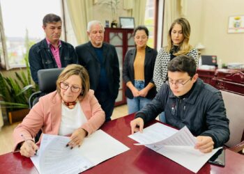 Contrato de adoção do espaço foi assinado na terça-feira passada 

Foto: Cris Vargas/Prefeitura de Taquara