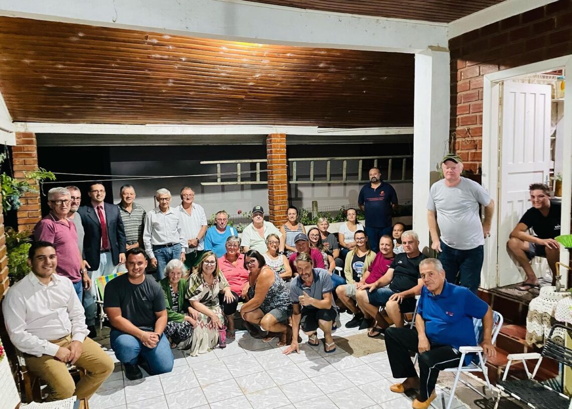Encontro com moradores no interior de Taquara.
Foto: Cris Vargas/Prefeitura de Taquara