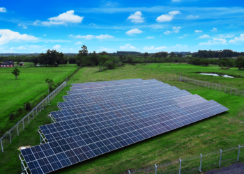 Em 2022, a cooperativa inaugurou em Osório a Usina Solar Pe. Jorge Annecken para atender a demanda das agências no Litoral gaúcho. 
Foto: Gerson Feiten, divulgação