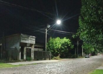 Troca das luminárias ocorreu totalmente com mão de obra própria. Foto: Divulgação/Prefeitura de Taquara