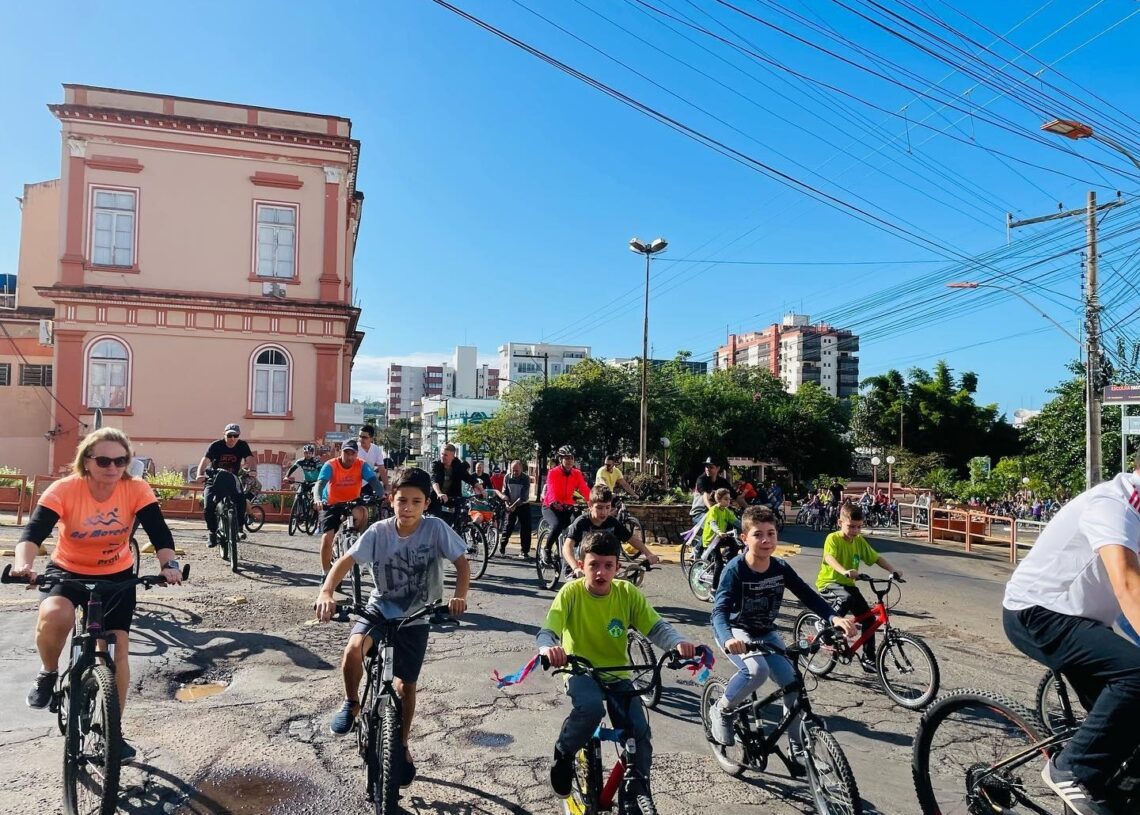 Ciclistas percorrerão da Praça Marechal Deodoro até a sede campestre do CTG O Fogão Gaúcho
Foto: Cris Vargas/Prefeitura de Taquara