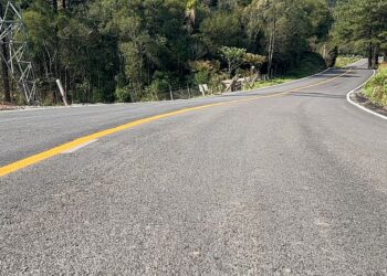 Estrada da Serra Grande já está toda asfaltada no trecho de Três Coroas           Foto: Diego Land