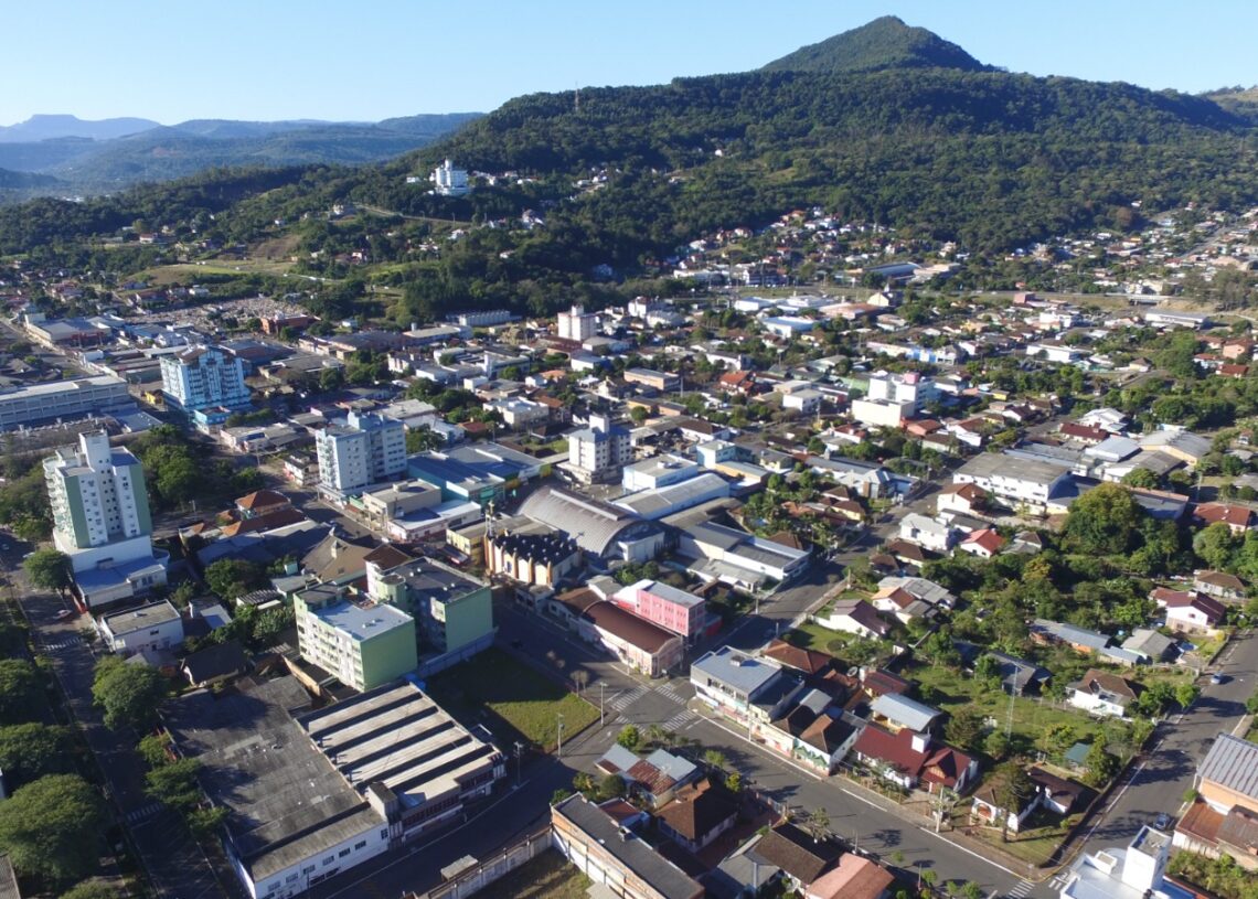 Imagem aérea da área central de Igrejinha / Foto: Arquivo/JR
